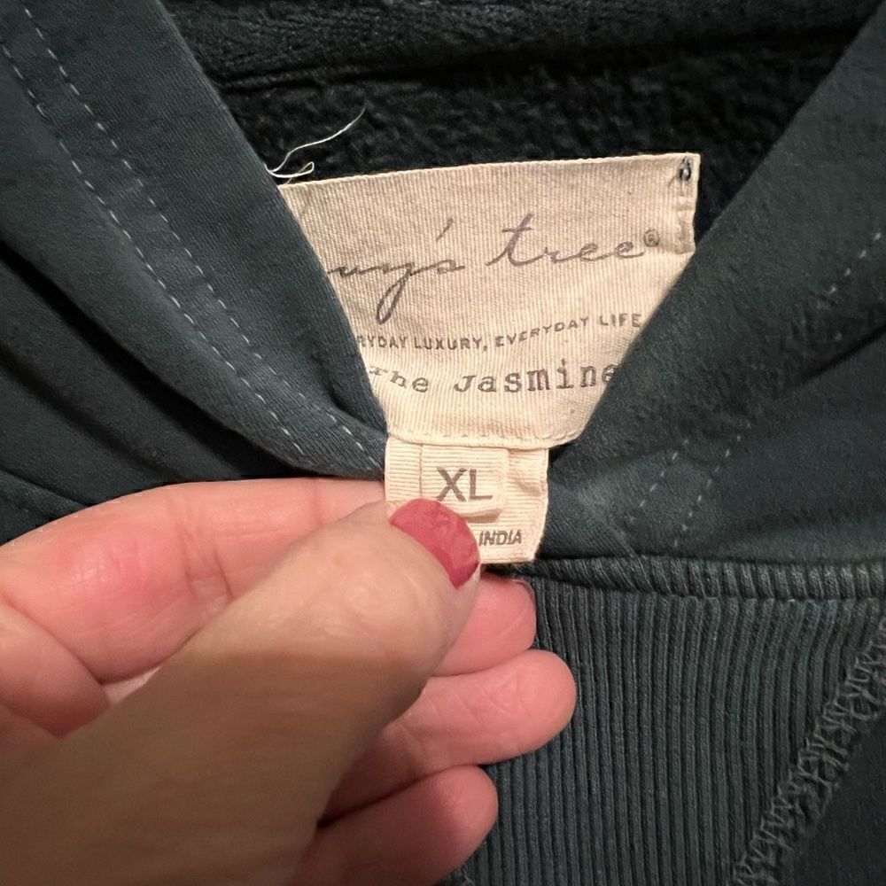 Tie Dye Hoodie    - Picture 4 of 9